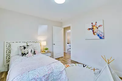 5596 Vassar Dr, San Jose, CA 95118 - Photo 38