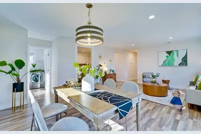 5596 Vassar Dr, San Jose, CA 95118 - Photo 18