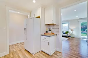 5596 Vassar Dr, San Jose, CA 95118 - Photo 12