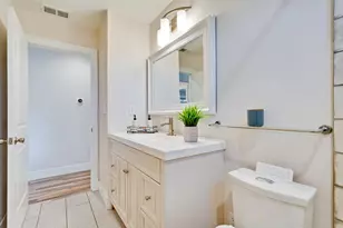 5596 Vassar Dr, San Jose, CA 95118 - Photo 34