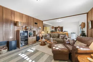 217 Bay Vw Dr, San Carlos, CA 94070 - Photo 38