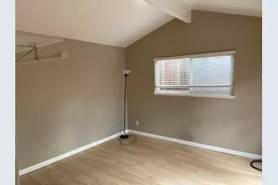 1260 Glacier Dr, Milpitas, CA 95035 - Photo 6