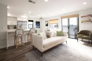 103 Mangano Cir, Encinitas, CA 92024 - Photo 2