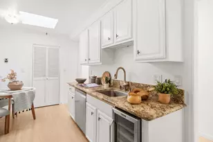 1500 Willow Ave 301, Burlingame, CA 94010 - Photo 10