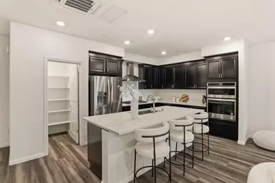 6816 Vector Ct, San Jose, CA 95119 - Photo 8