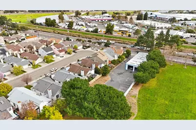 593 Industrial Parkway West, Hayward, CA 94544 - Photo 14