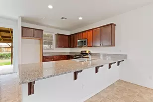 101 Rancho Mirage Rd, Madera, CA 93638 - Photo 10