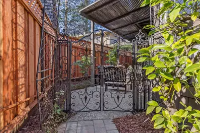 1317 Laurel St, Menlo Park, CA 94025 - Photo 26