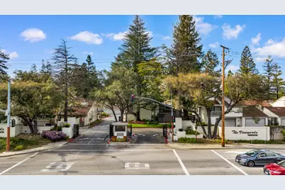 19224 Vineyard Ln, Saratoga, CA 95070 - Photo 42