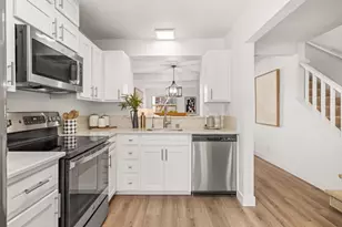 19224 Vineyard Ln, Saratoga, CA 95070 - Photo 8