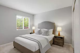 18737 W Cavendish Dr, Castro Valley, CA 94552 - Photo 24