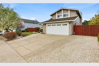 18737 W Cavendish Dr, Castro Valley, CA 94552 - Photo 4