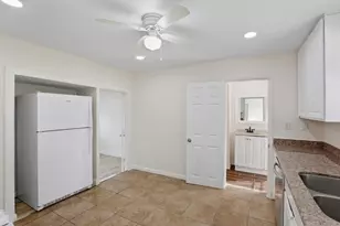 3712 42nd Ave, Sacramento, CA 95824 - Photo 12