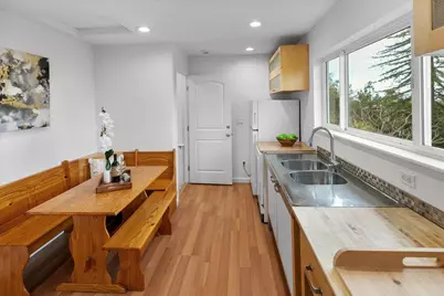 726 Hillcrest Dr, Redwood City, CA 94062 - Photo 40