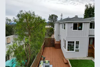 726 Hillcrest Dr, Redwood City, CA 94062 - Photo 54