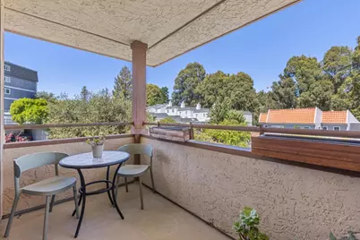 1115 Continentals Way 203, Belmont, CA 94002 - Photo 6