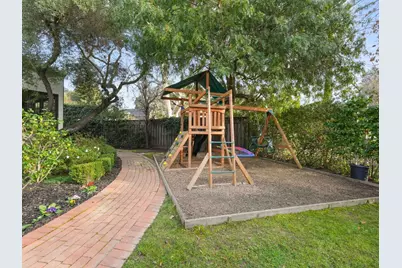 195 Warren Rd, San Mateo, CA 94401 - Photo 46