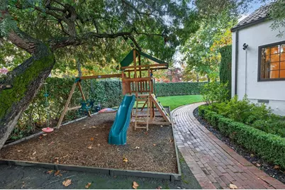 195 Warren Rd, San Mateo, CA 94401 - Photo 48