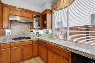 808 Cameron Cir, Milpitas, CA 95035 - Photo 8