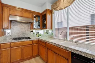 808 Cameron Cir, Milpitas, CA 95035 - Photo 8