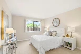 18944 Sara Park Cir, Saratoga, CA 95070 - Photo 16