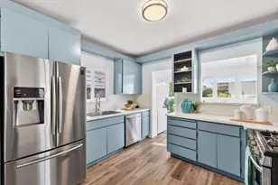 318 Park Ave, Capitola, CA 95010 - Photo 16