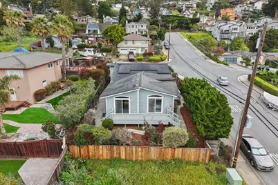 696 Francisco St, El Granada, CA 94018 - Photo 28