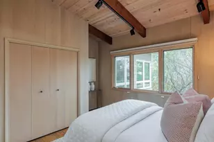 888 Robb Rd, Palo Alto, CA 94306 - Photo 16