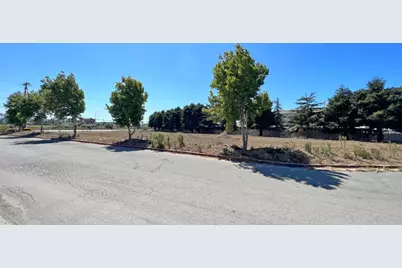 1630 W Beach St, Watsonville, CA 95076 - Photo 14