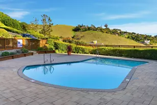 28 Marinero Cir 18, Belvedere Tiburon, CA 94920 - Photo 38