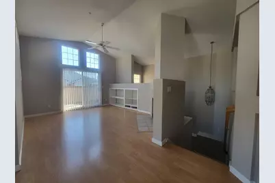 10711 Wallace Ln, Dublin, CA 94568 - Photo 4