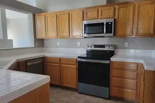 10711 Wallace Ln, Dublin, CA 94568 - Photo 18