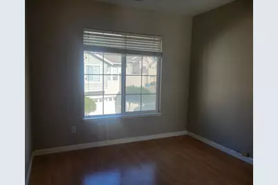 10711 Wallace Ln, Dublin, CA 94568 - Photo 16