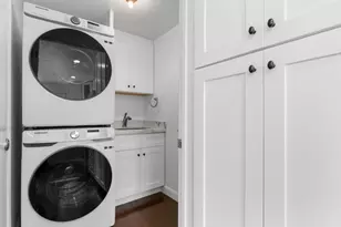 1072 Eagle Ln, Foster City, CA 94404 - Photo 30