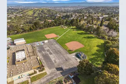 25 Rinconada Cir, Belmont, CA 94002 - Photo 28