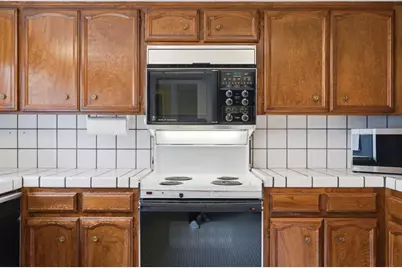 25 Rinconada Cir, Belmont, CA 94002 - Photo 24