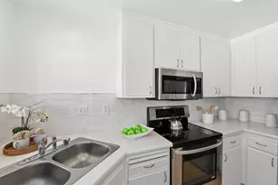 972 Belmont Ter 7, Sunnyvale, CA 94086 - Photo 14