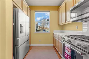 704 Tennyson Dr, Gilroy, CA 95020 - Photo 6