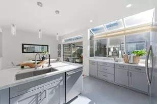 509 Porpoise Bay Ter C, Sunnyvale, CA 94089 - Photo 18