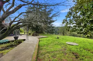 24733 Loma Prieta Ave, Los Gatos, CA 95033 - Photo 28