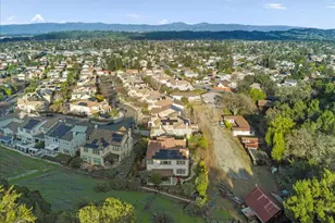 6617 Broadacres Dr, San Jose, CA 95120 - Photo 82