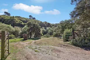 122 Strawberry Canyon Rd, Royal Oaks, CA 95076 - Photo 40