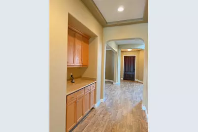 9510 Pinehurst Dr, Roseville, CA 95747 - Photo 2