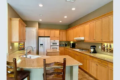 9510 Pinehurst Dr, Roseville, CA 95747 - Photo 6