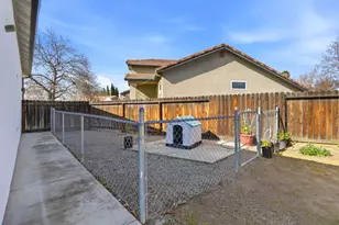 2191 Spruce Dr, Hollister, CA 95023 - Photo 28
