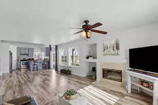 2191 Spruce Dr, Hollister, CA 95023 - Photo 10