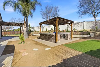 2191 Spruce Dr, Hollister, CA 95023 - Photo 32