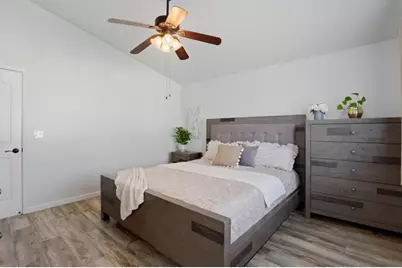 2191 Spruce Dr, Hollister, CA 95023 - Photo 14