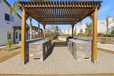 2191 Spruce Dr, Hollister, CA 95023 - Photo 32