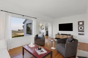 115 1st St, Pacific Grove, CA 93950 - Photo 16